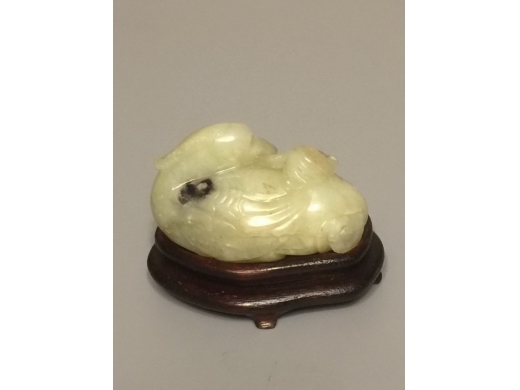青白玉琢鸳弮把件