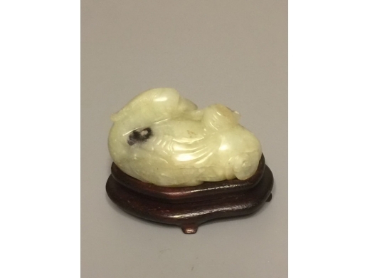 青白玉琢鸳弮把件