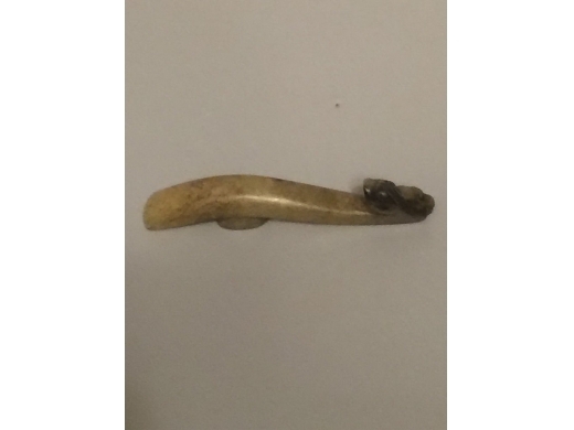 古玉巧色小龙头带扣