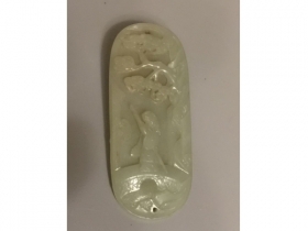 青白玉琢松下老人腰珮