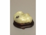 青白玉琢鸳弮把件