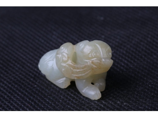 瑞兽献宝