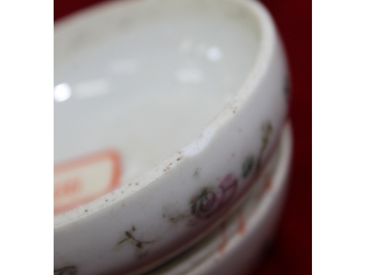 粉彩麒麟送子印盒