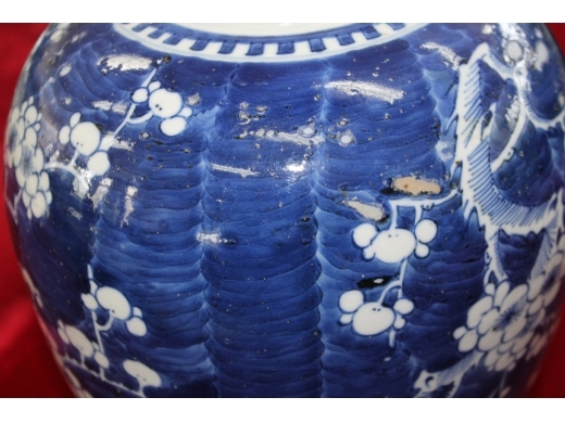 青花冰梅坛