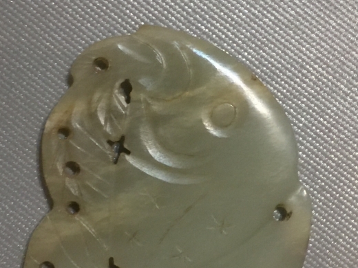 青白玉琢年年有魚掛珮