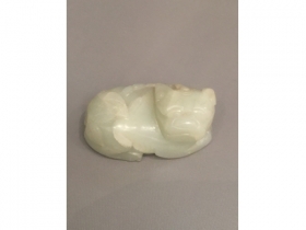 白玉琢大臥狩把件
