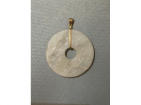 白玉琢云纹小貢壁掛珮