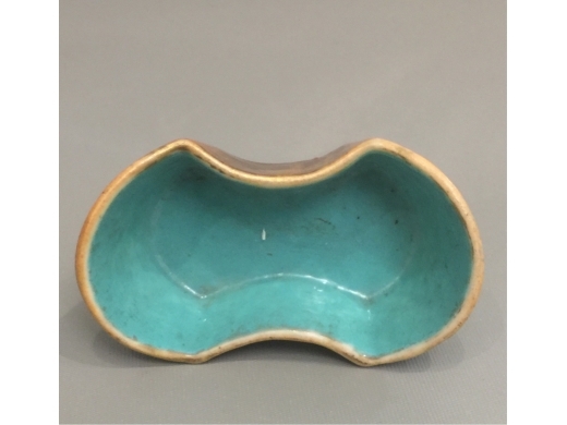 金釉松綠里小元宝杯