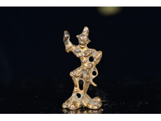 明代 铜鎏金 人物小摆件
