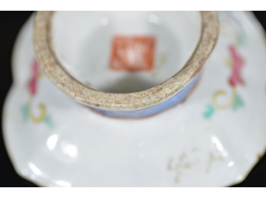 粉彩 花鸟高足盘