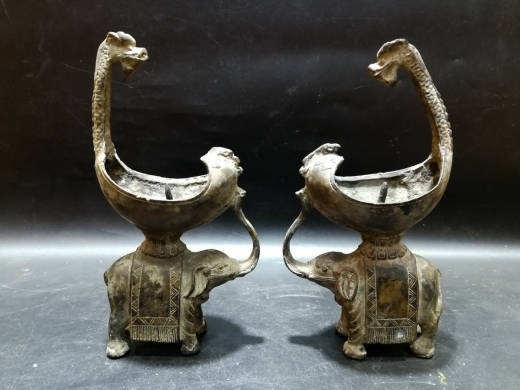龙凤呈祥油灯