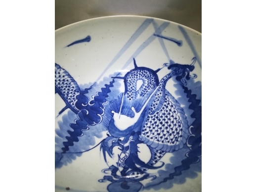 青花过墙龙大碗