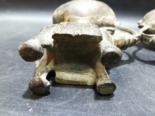 龙凤呈祥油灯