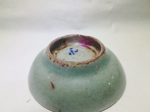豆青釉小笔舔