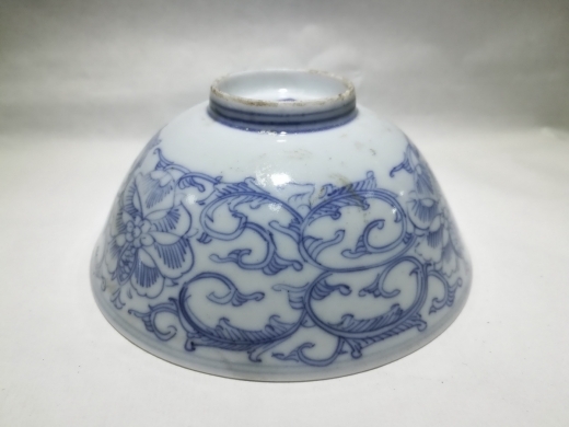 缠枝花卉 盖碗
