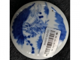 青花山水纹印盒