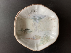 浅降山水博古盘