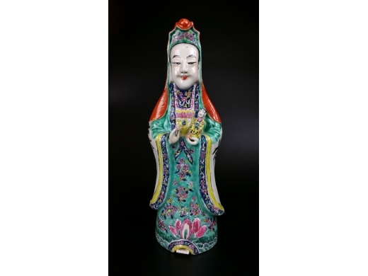 粉彩送子观音