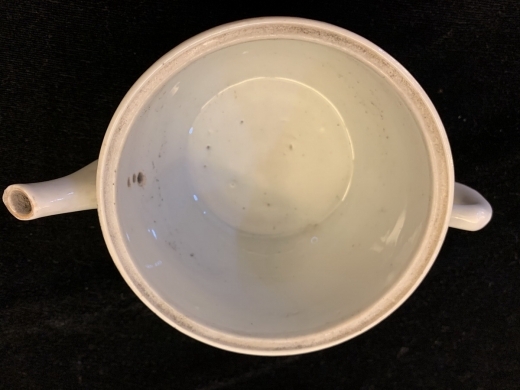 瓷茶壶