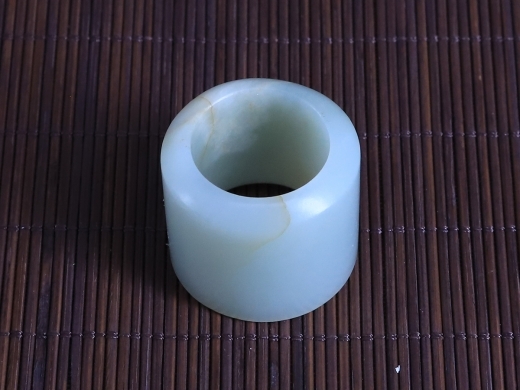 玉扳指
