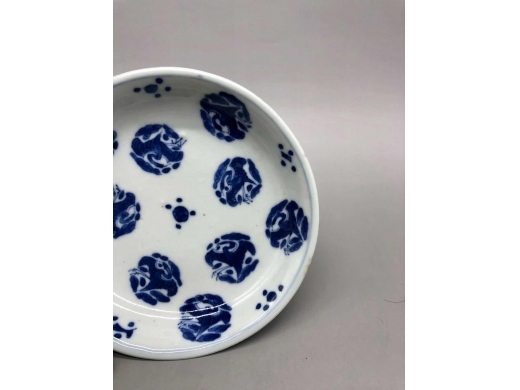 青花团鹤纹盘