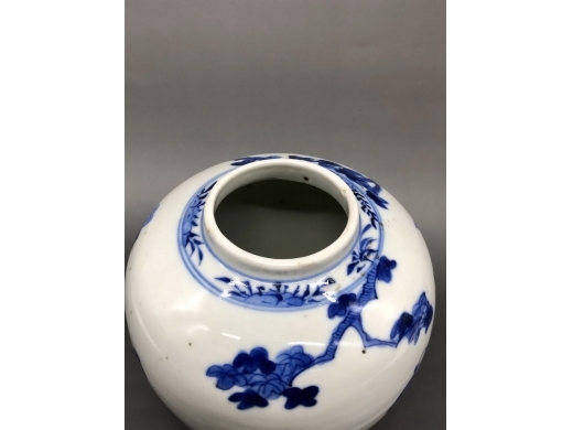青花婴戏纹罐