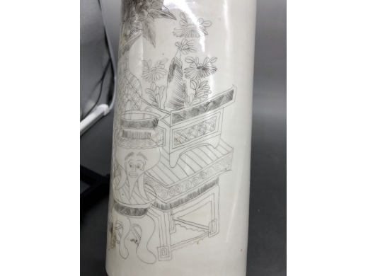 刻瓷清供纹帽筒