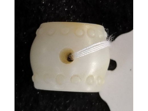 白玉鼓