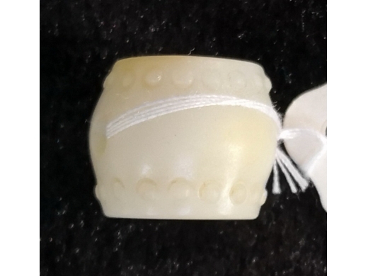 白玉鼓