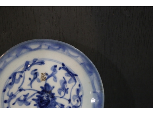 青花花卉碟