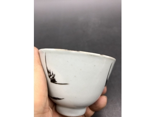 墨彩海晏河清纹茶盏