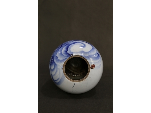 青花云龙纹冬瓜罐