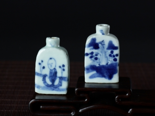 青花鼻烟瓶一组