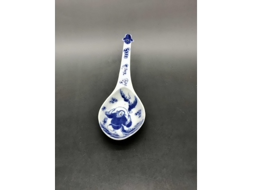 青花刘海戏金钱大汤勺