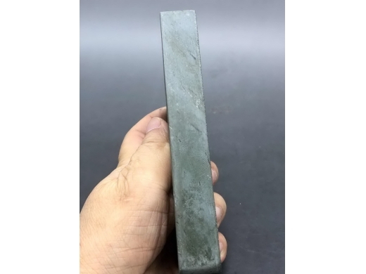 绿端石角花长方砚