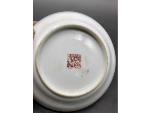 粉彩无双谱盘