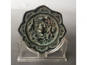 铜镜