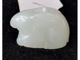 白玉兔形挂件