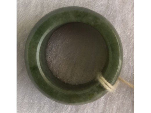 碧玉戒指
