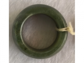 碧玉戒指