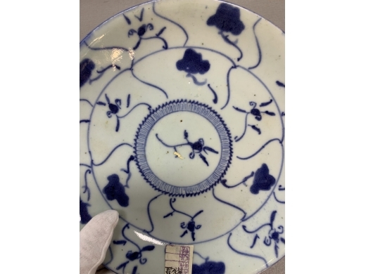 青花盘