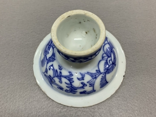 青花高足盘