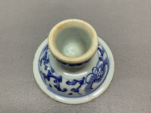 青花高足盘