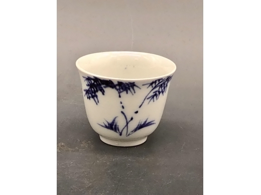 青花竹枝纹铃铛杯