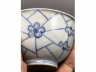 青花淡描冰梅纹米通花茶碗
