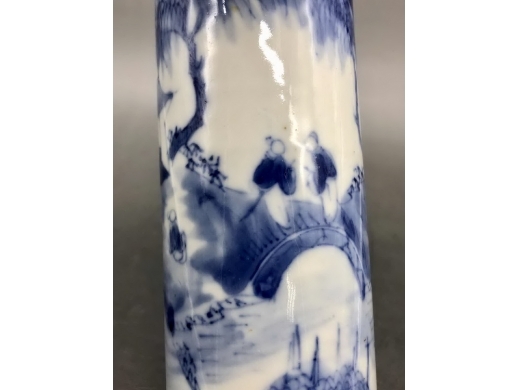 青花山水直筒花插