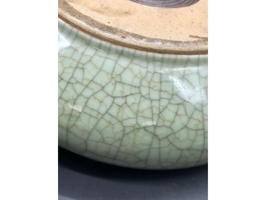 绿哥釉铴锣型大笔洗