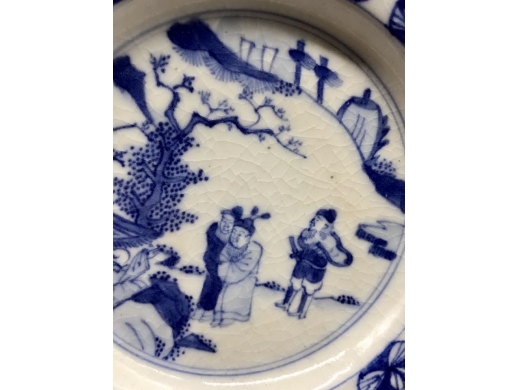 青花三顾茅庐折沿碟