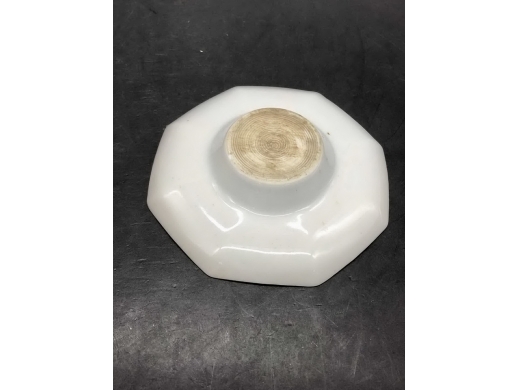 青花山水八方盖碗