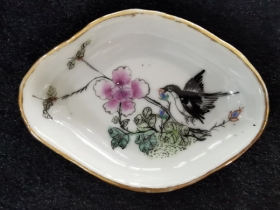 粉彩花鸟纹碟